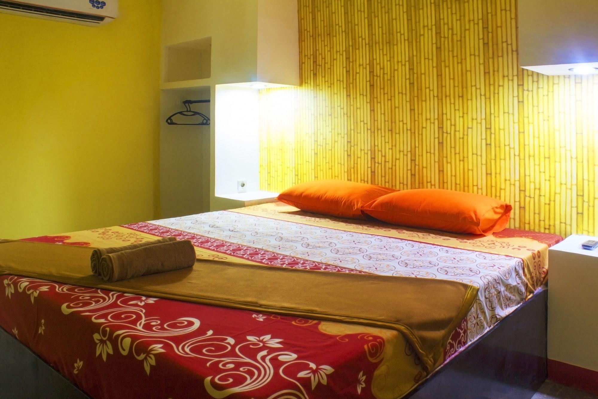 New Priok Indah Syariah Hotel Jakarta Ngoại thất bức ảnh